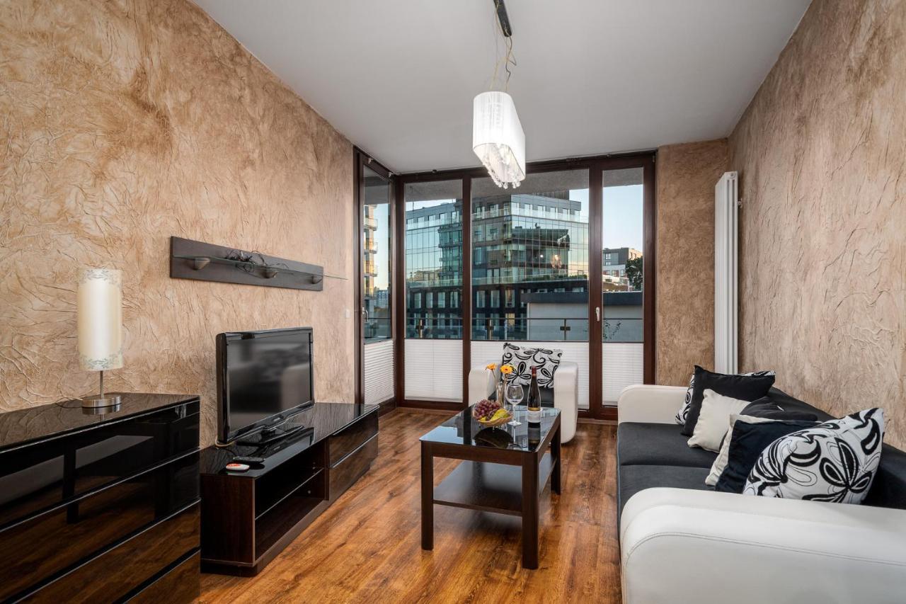 Apart D&K Free Parking Grojecka 194 Apartment Warsaw Exterior photo